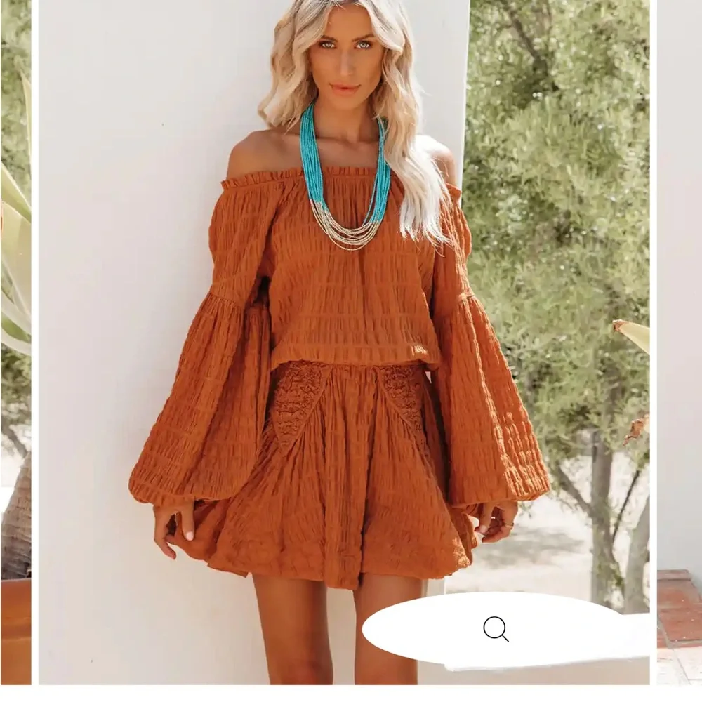 VICI OFF THE SHOULDER DRESS - Picture 1 of 5
